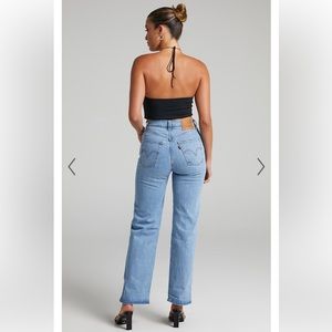 LEVI’S PREMIUM DENIM RIBCAGE STRAIGHT ANKLE JEANS